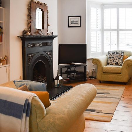 Blue Cottage برودستيرز المظهر الخارجي الصورة