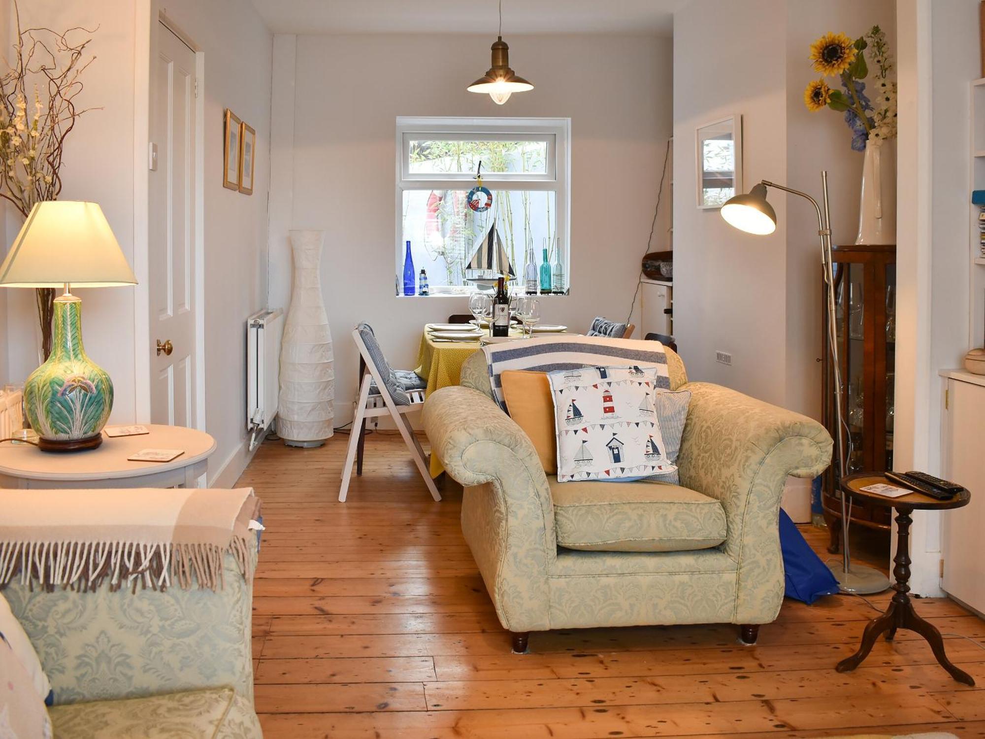Blue Cottage برودستيرز المظهر الخارجي الصورة